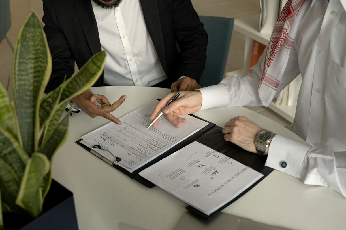 Financial Brokerage & Consultation Banking & Financial Advisory